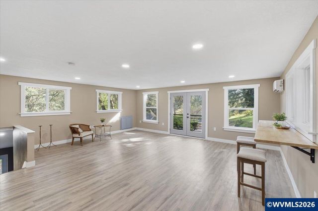 7955 NW Hope Dr, Corvallis, OR 97330