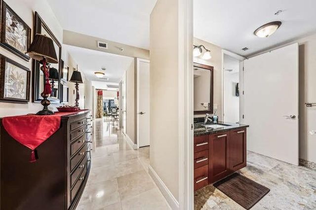 2401 N Ocean Blvd 500, Fort Lauderdale, FL 33305