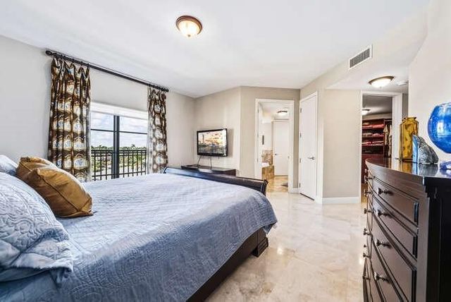 2401 N Ocean Blvd 500, Fort Lauderdale, FL 33305