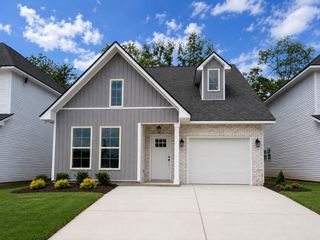 210 Augusta Way, Burns, TN 37029