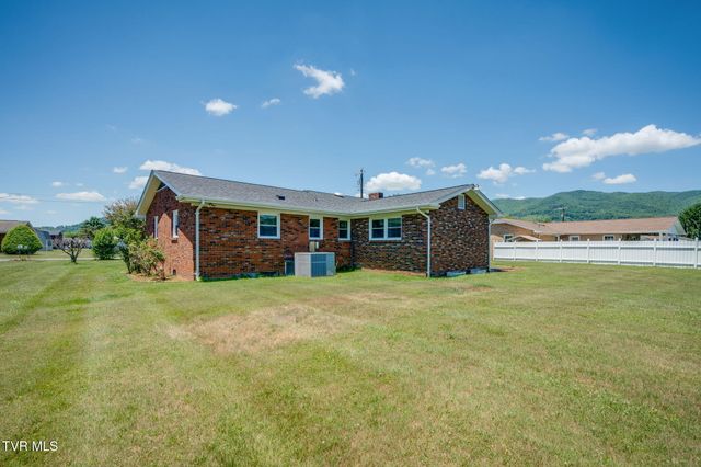 119 Southgate Drive, Elizabethton, TN 37643