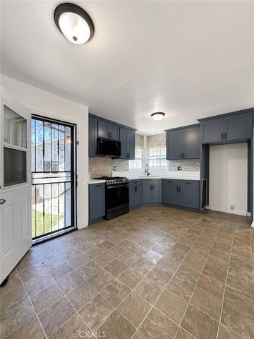1613 N Grandee Avenue, Compton, CA 90222