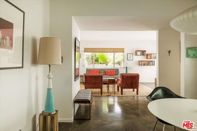 4343 Finley Avenue 2, Los Angeles, CA 90027