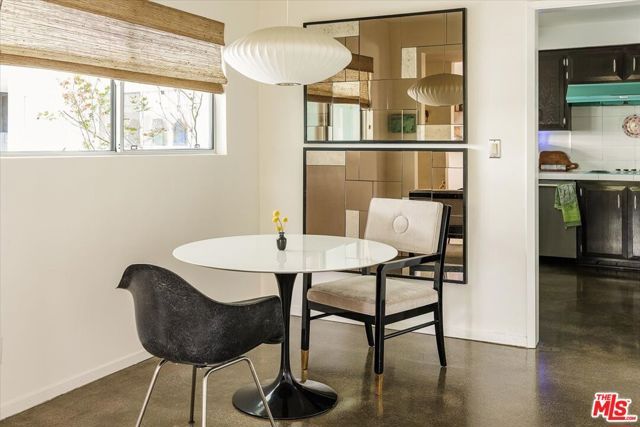 4343 Finley Avenue 2, Los Angeles, CA 90027