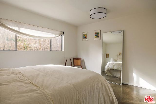 4343 Finley Avenue 2, Los Angeles, CA 90027