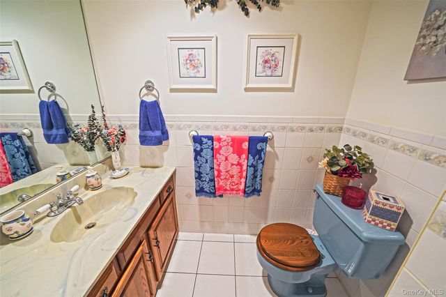 12 Quail Run Drive, Deer Park, NY 11729