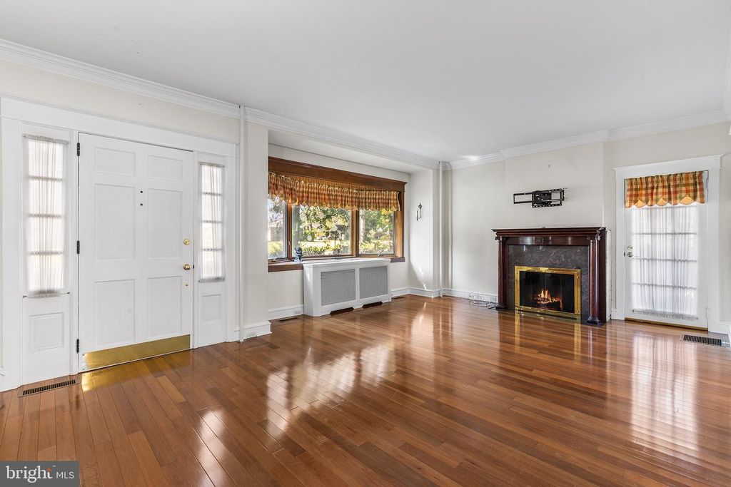 1633 SHERIDAN LN, WEST NORRITON, PA 19403 — photo 5