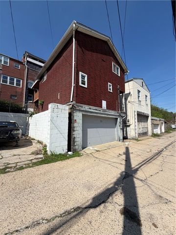 924 Island Avenue, Mckees Rocks, PA 15136