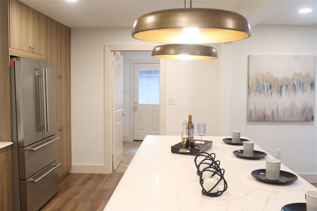 6214 Yarwell Drive, Houston, TX 77096