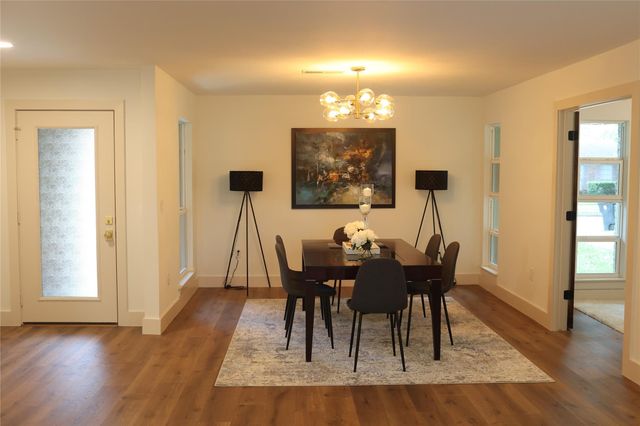 6214 Yarwell Drive, Houston, TX 77096