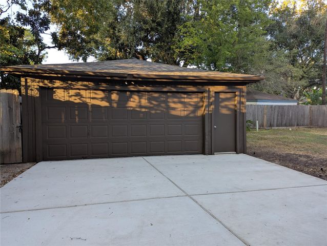 6214 Yarwell Drive, Houston, TX 77096