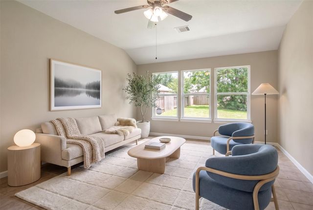 10731 Royal Terrell Drive, Conroe, TX 77303