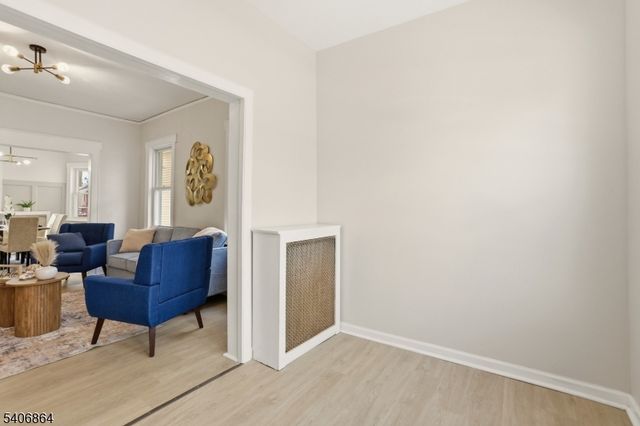 204 Pine St, Roselle Boro, NJ 07203