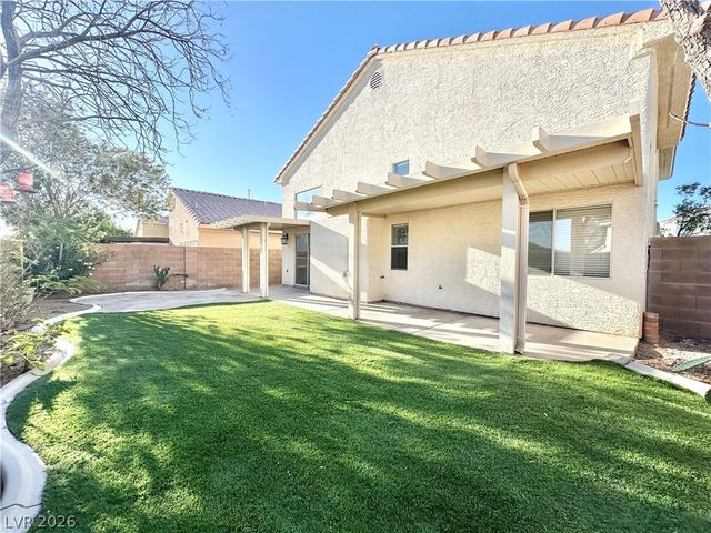 8316 Windchase Avenue, Las Vegas, NV 89129