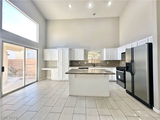 8316 Windchase Avenue, Las Vegas, NV 89129