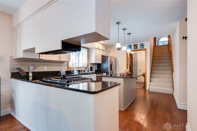 849 Wind Bluff Point, Springboro, OH 45066