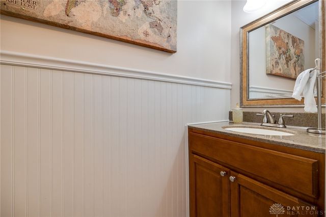 849 Wind Bluff Point, Springboro, OH 45066