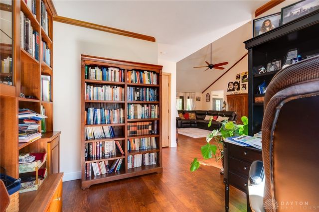 849 Wind Bluff Point, Springboro, OH 45066