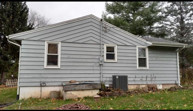 14918 Main Street, Buchanan, MI 49107