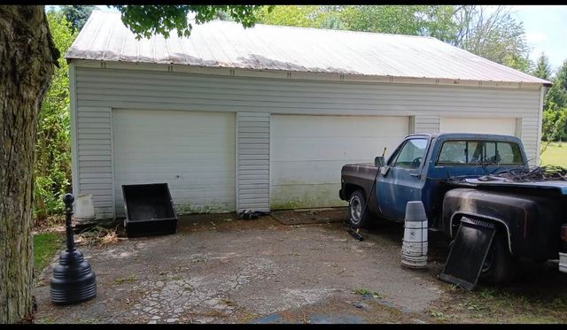 14918 Main Street, Buchanan, MI 49107