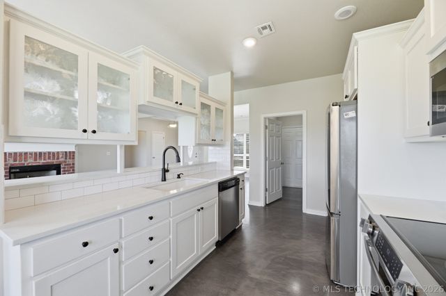 12453 N 167th East Avenue, Collinsville, OK 74021