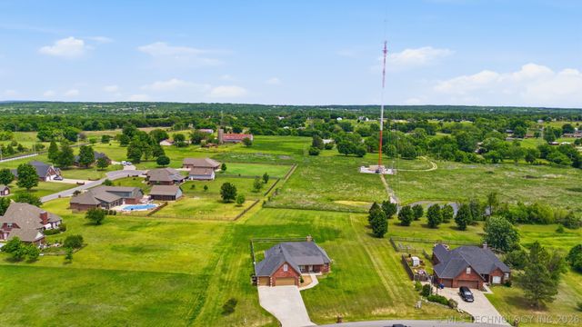 12453 N 167th East Avenue, Collinsville, OK 74021