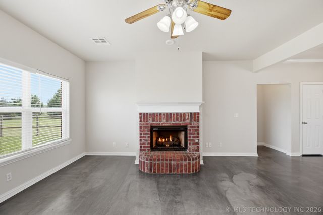 12453 N 167th East Avenue, Collinsville, OK 74021