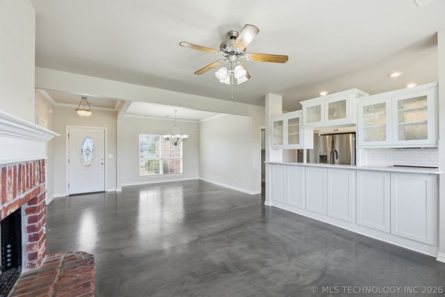 12453 N 167th East Avenue, Collinsville, OK 74021
