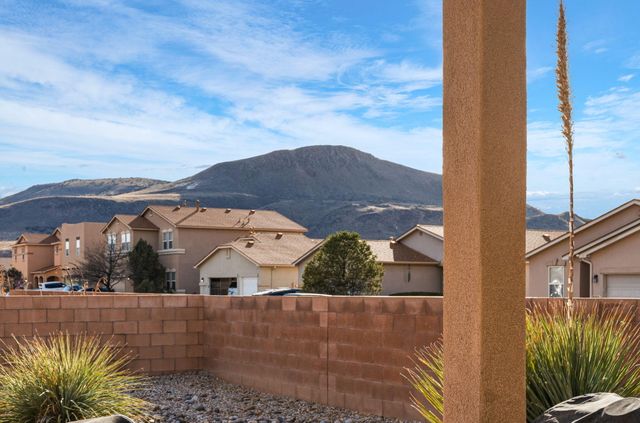 3601 High Plains Street SW, Los Lunas, NM 87031