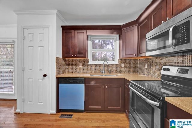 1108 WILLOW CREEK COURT, Alabaster, AL 35007