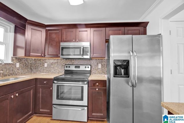 1108 WILLOW CREEK COURT, Alabaster, AL 35007