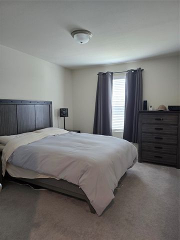 333 S HOPSON Street, Van Alstyne, TX 75495
