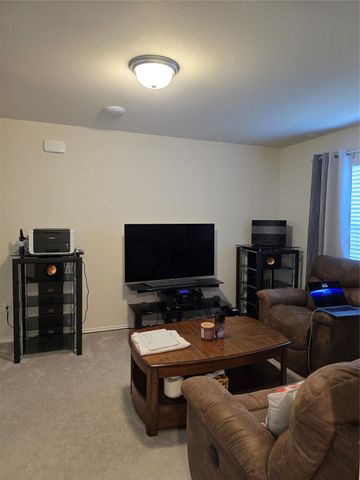333 S HOPSON Street, Van Alstyne, TX 75495
