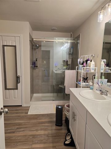 333 S HOPSON Street, Van Alstyne, TX 75495