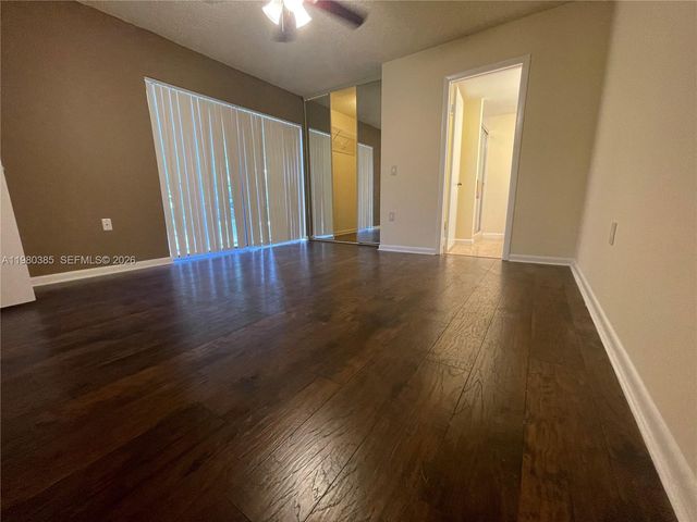 237 Charter Way 237, West Palm Beach, FL 33407