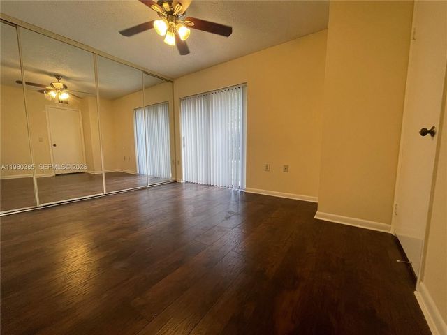 237 Charter Way 237, West Palm Beach, FL 33407