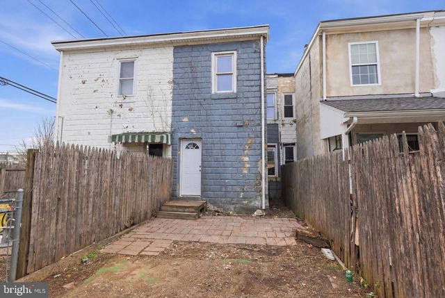 25 LILY ST, Trenton, NJ 08610