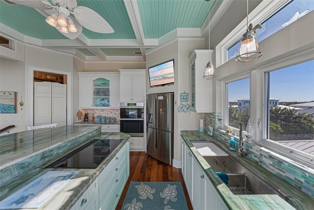 125 BURNS ROAD, Terra Ceia, FL 34250