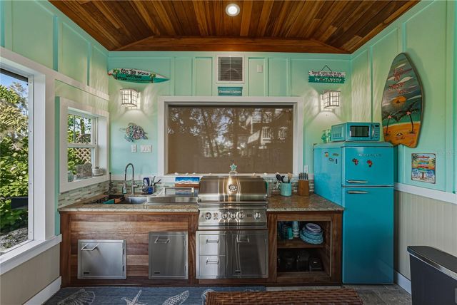 125 BURNS ROAD, Terra Ceia, FL 34250