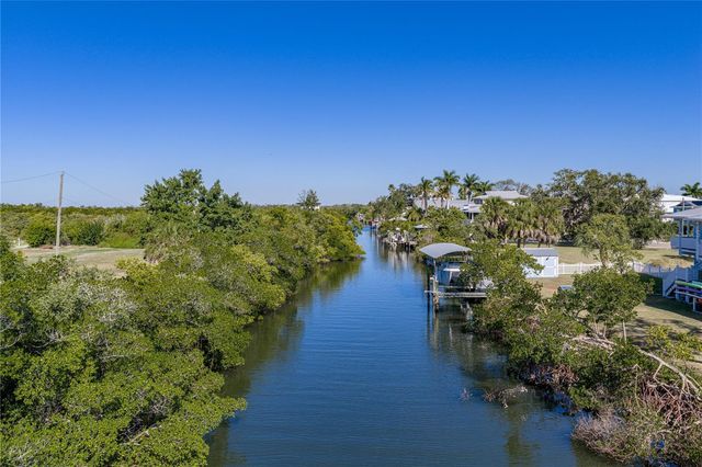 125 BURNS ROAD, Terra Ceia, FL 34250