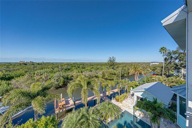 125 BURNS ROAD, Terra Ceia, FL 34250