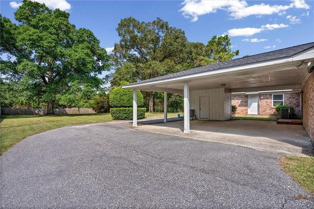 3381 Woodard Drive, Mobile, AL 36618