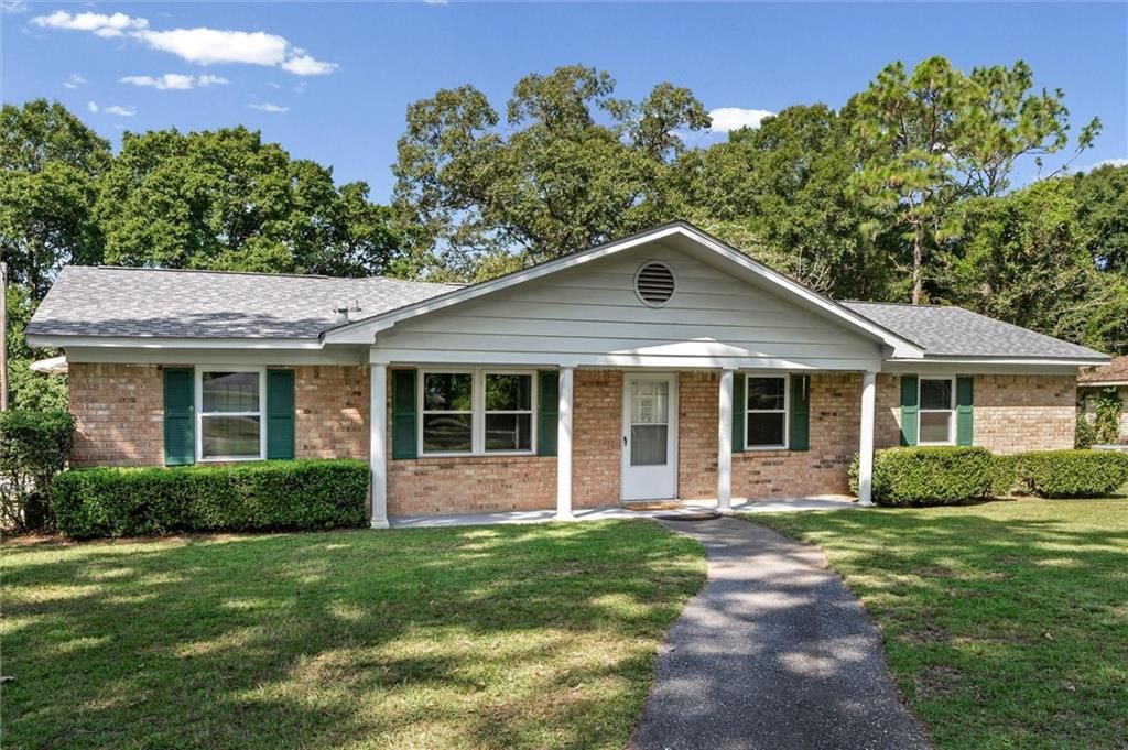 3381 Woodard Drive, Mobile, AL 36618