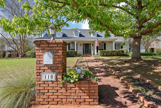 110 Doncaster Way, Dothan, AL 36305