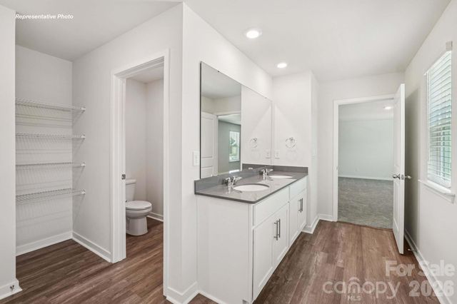 5124 Parker Forest Drive, Charlotte, NC 28215