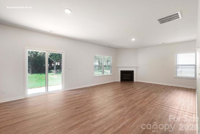 5124 Parker Forest Drive, Charlotte, NC 28215