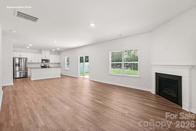 5124 Parker Forest Drive, Charlotte, NC 28215