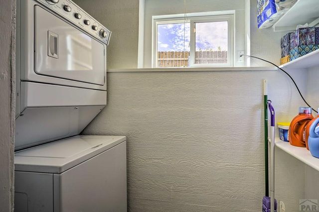 2912 Cascade Ave, Pueblo, CO 81008