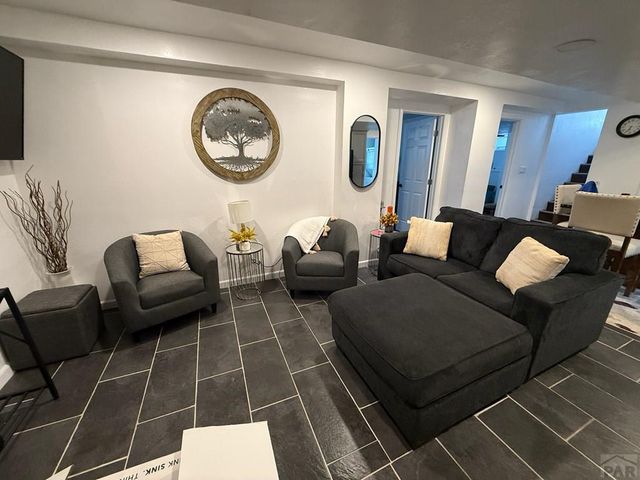 2912 Cascade Ave, Pueblo, CO 81008