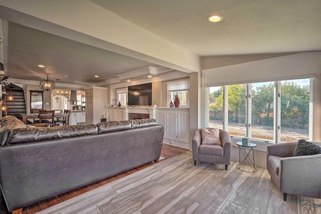 2912 Cascade Ave, Pueblo, CO 81008